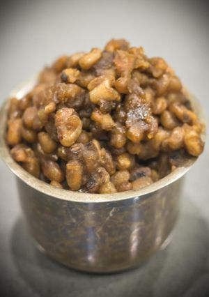 A picture of Vanpayar/ Red Cowpeas Sweet Sundal.