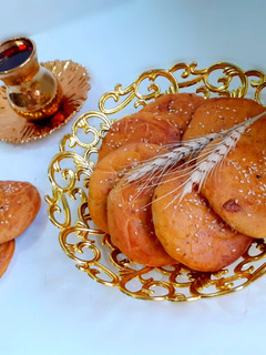 عکسی از دستور نان‌ کلوای لرستان گردویی