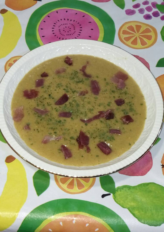 Una foto de Puré de zanahorias con jamón