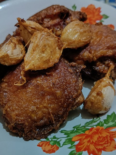 Foto resep Ayam goreng bawang putih viral