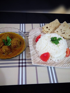 लौकी के कोफ्ते (lauki ke kofte recipe in Hindi) रेसिपी मुख्य फोटो