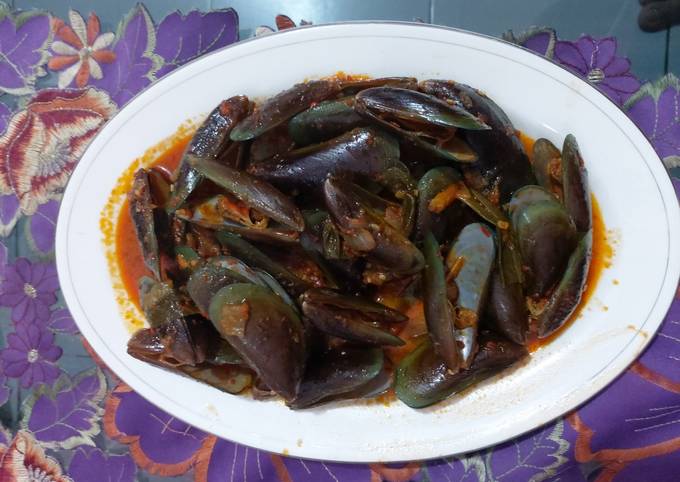 Resep Kerang ijo saos padang Anti Gagal