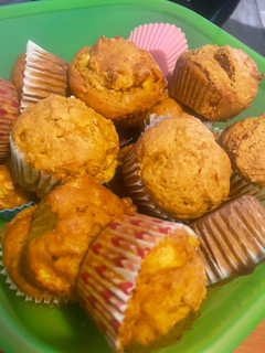 A picture of Pumpkin apple muffins.