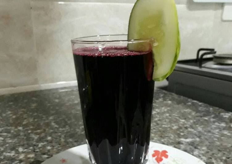 Simple Way to Prepare Quick Zobo drink with pineapple and cucumber