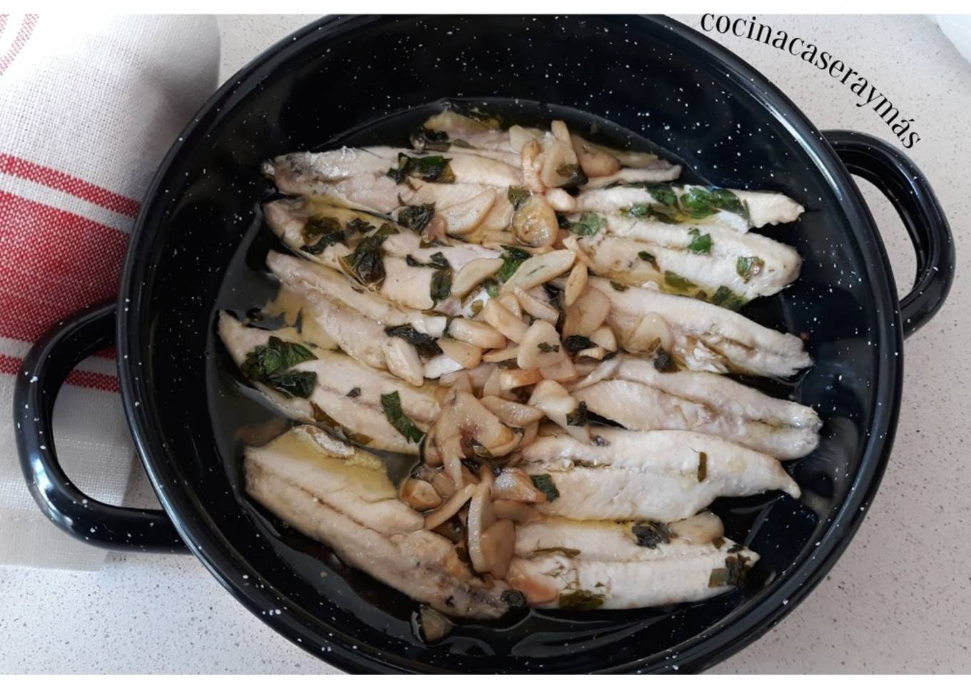 Cazuelita de boquerones