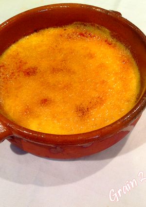 Une photo de Crème brûlée vanille au zeste de citron vert