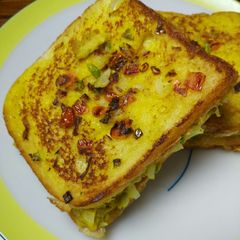 A picture of Street Style Bread Omelette.