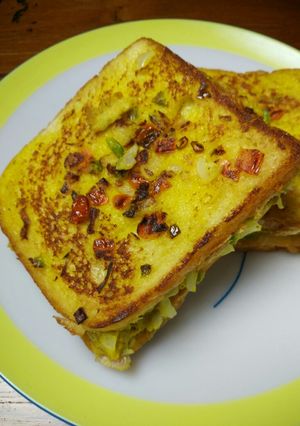 A picture of Street Style Bread Omelette.