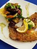 Pescado de Río Crocante con Ratatouille Criollo en Canasta Zucch