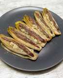 Endibias con anchoas y queso azul