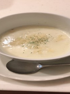 A picture of Creamy Potato Soup.