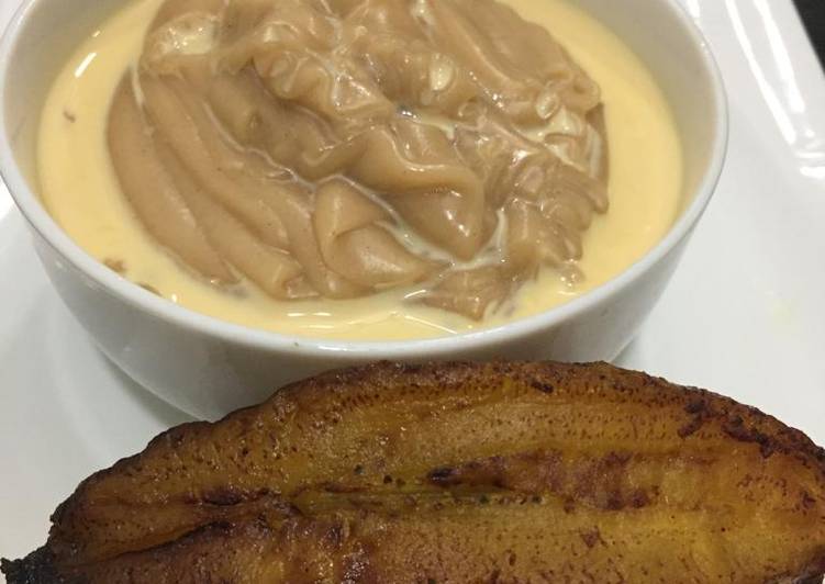 Brown pap and fried plantain