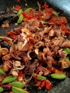 Foto resep 4. Sambal cumi asin pete
