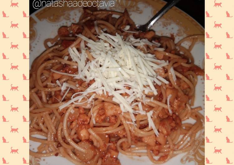 Langkah Mudah untuk Menyiapkan Spaghetti Bolognese, Menggugah Selera
