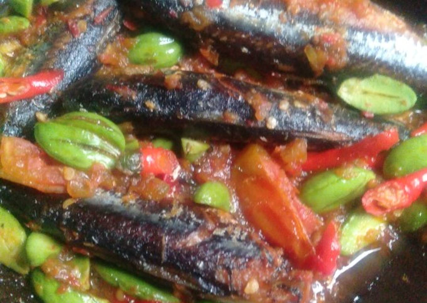 Sambel pete ikan kranjang