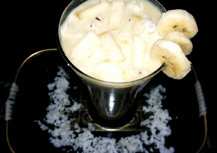 Apple banana milkshake