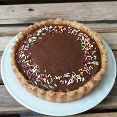 A picture of Chocolate Pie #kuehematnikmat.