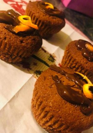 Narancsos csokis muffin 🍊🍫🧁 recept fotója