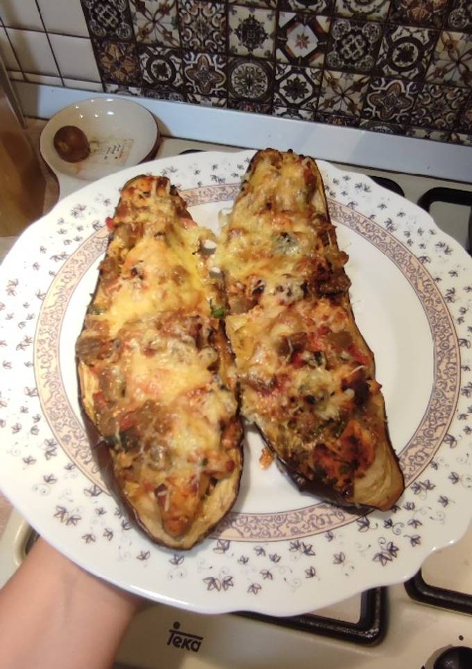 Човники з баклажанів з куркою, овочами та соусом унагі😍