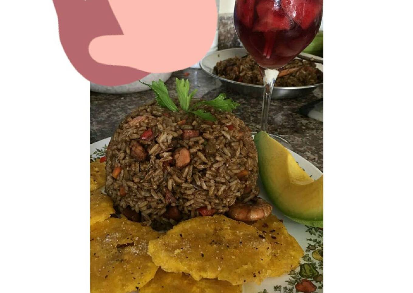 Chofan mixto con tostones