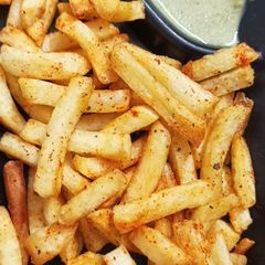 A picture of Restaurant style French fries.