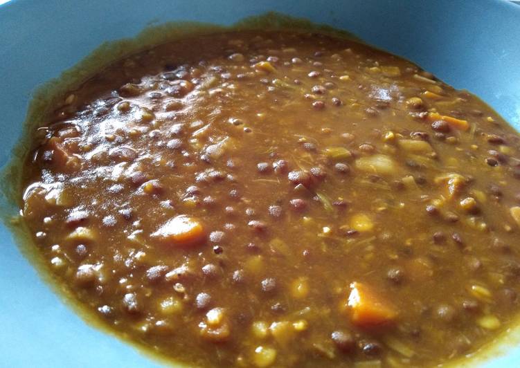 Lentejas con verduras y curry