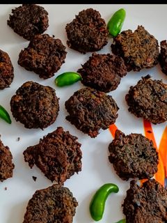 গাঁদাল পাতার বড়া (gadal patar bora recipe in Bengali) রেসিপির প্রধান ছবি