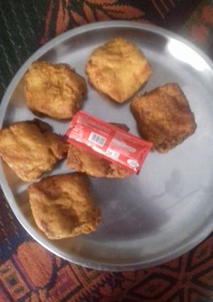 A picture of Stuffed paneer pakoda.