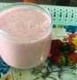 Easy Way Prepare Strawberry Banana Smoothie the Delicious Makes you drool