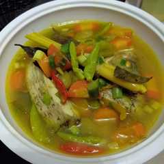 A picture of Sop Gurame Asam Pedas ala Niez.