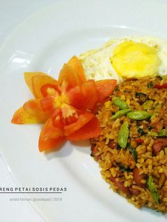 Foto resep Nasi Goreng Petai Sosis Pedas