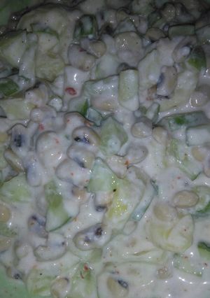 A picture of Creamy lobia chat.