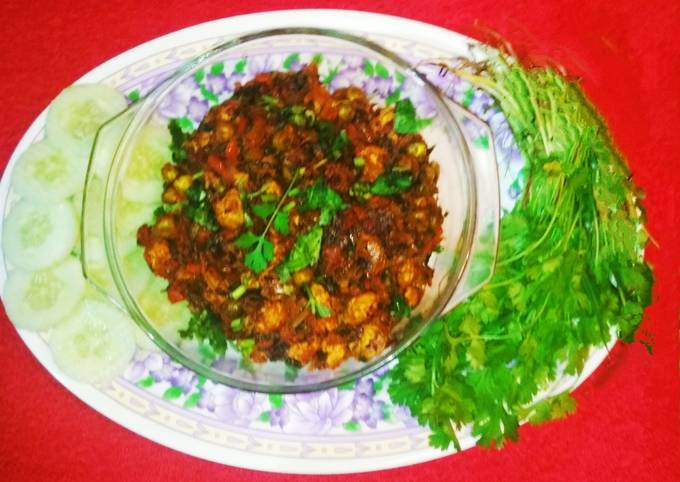 Step-by-Step Guide to Make Delicious Methi Mutter Makhana