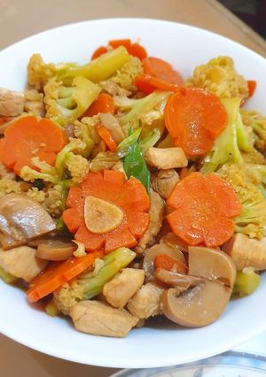 Foto resep Ayam Cah Jamur