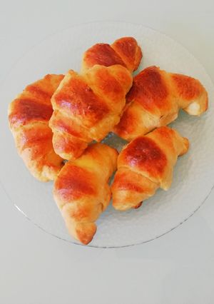 Una foto de Medialunas fáciles 🥐🥐