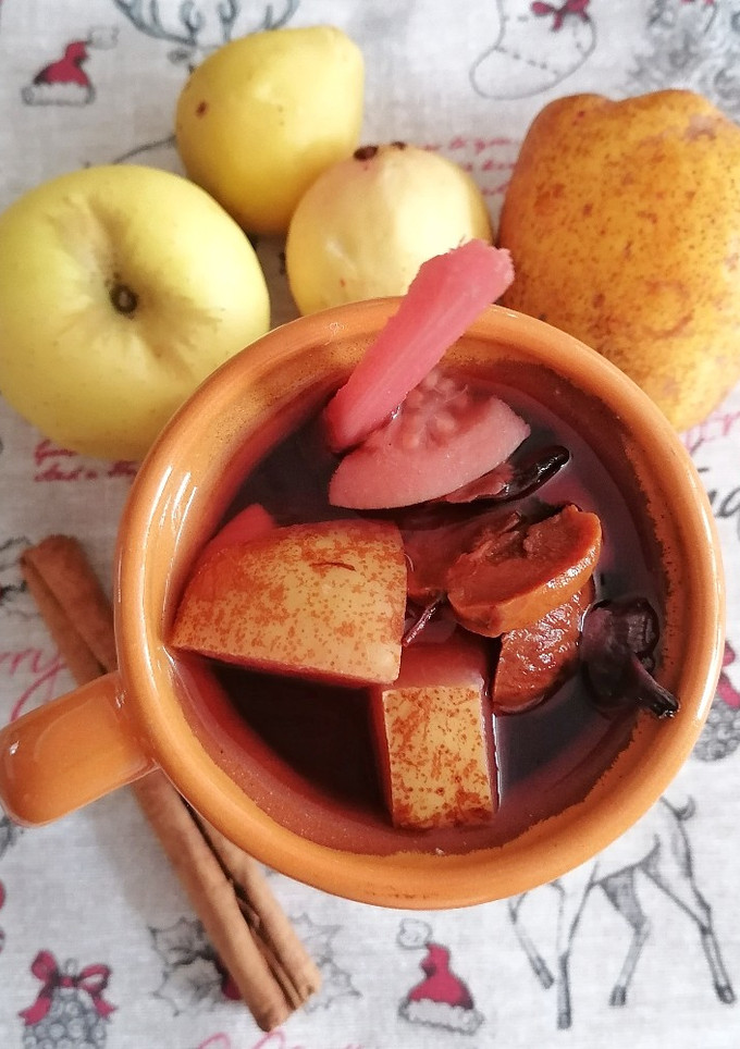 Una foto de Ponche de frutas 🎄🤶🏼