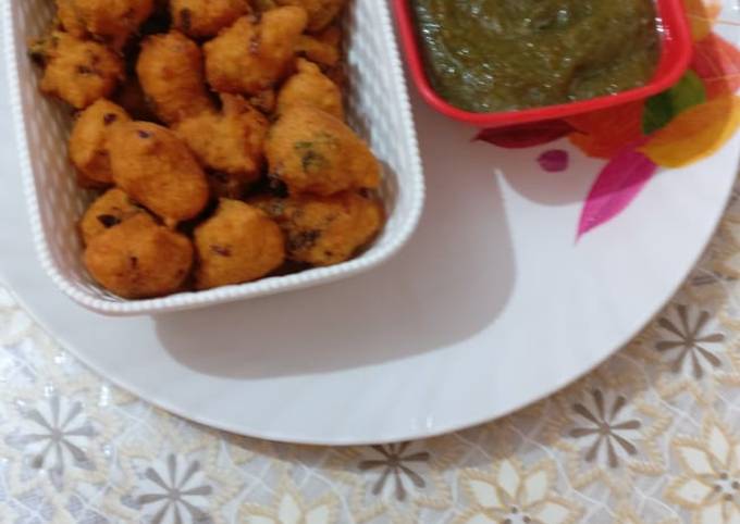 Steps to Make Gordon Ramsay Moong Dal Pakora