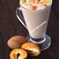 A picture of Chikoo Shake.