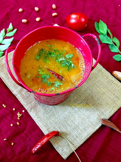 ગુજરાતી દાળ (Gujrati Dal recipe in Gujarati (Jain) રેસીપી મુખ્ય ફોટો
