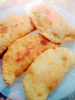 A picture of Fried meat pie.