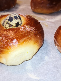 Una foto de Monas de Pascua!! 🥐🥚