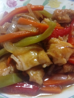 Una foto de Pollo al estilo chino