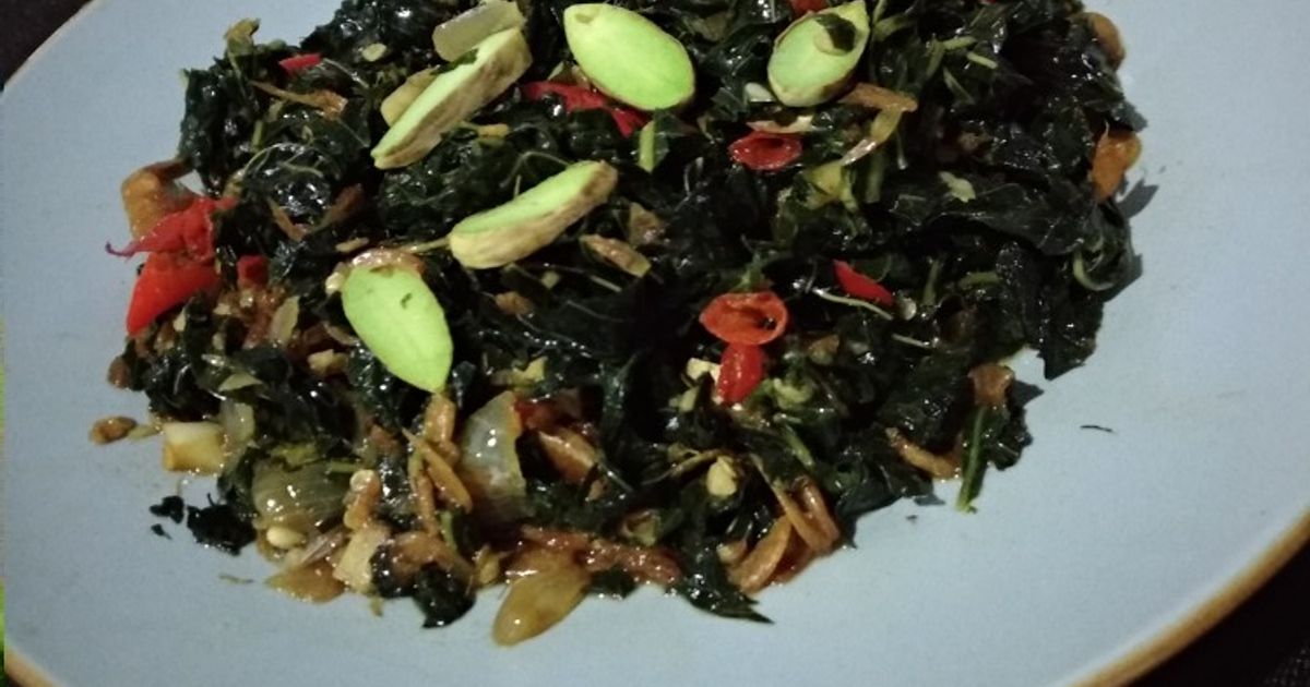 Resep Eseng Eseng Godong Telo (Tumis Daun Singkong) 😂😂 oleh Vitta Vidi ...