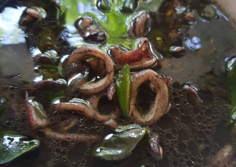 Cara memasak Cumi bumbu hitam syedapp, Bisa Manjain Lidah