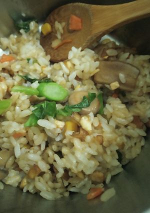 炒饭啰！罐头消耗战 的食譜成品照片