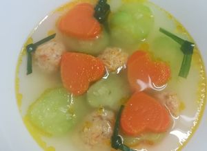 Hình của món Canh thịt viên dưa chuột cà rốt.
