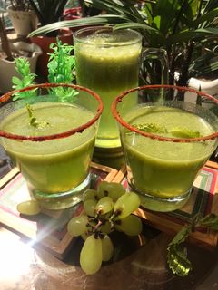 अंगूर का जूस (Angoor ka juice recipe in hindi) रेसिपी मुख्य फोटो