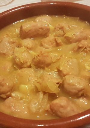 Una foto de Longaniza de pollo con jengibre y cúrcuma