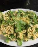 Mướp đắng xào trứng