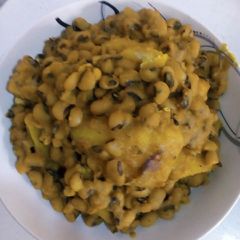 Beans and yam porridge A picture of Beans and yam porridge.